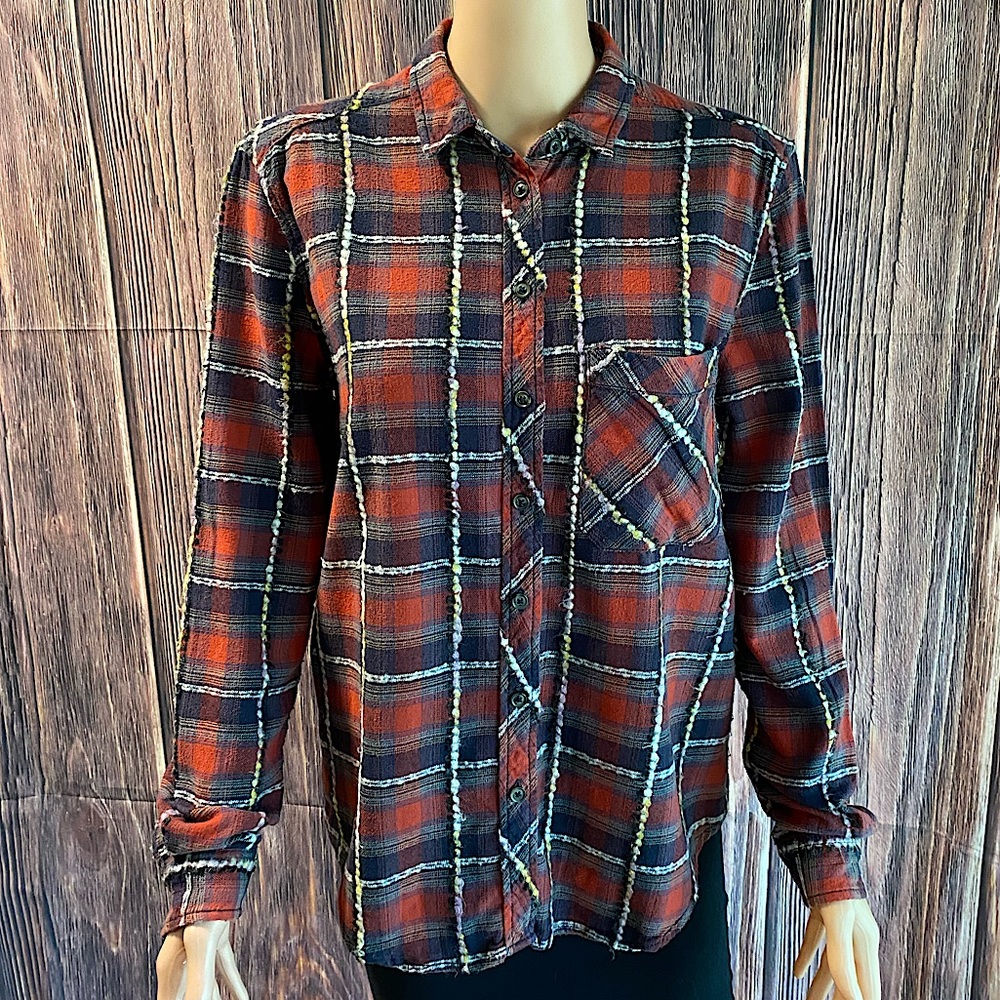 Urban Outfitters BDG sz small red gray grey yellow plaid flannel button